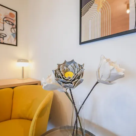 Panoramic Sunset View Apartment
