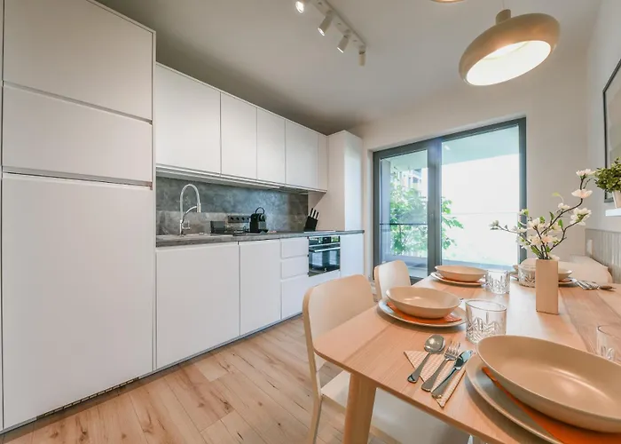 아파트 Panoramic Sunset View