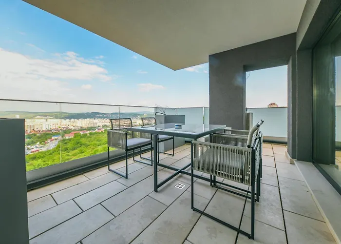 Panoramic Sunset View Daire Kaloşvar